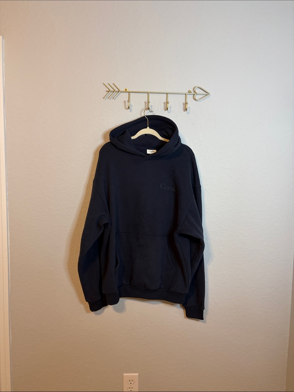 Comfrt Hoodie Size Medium Navy Blue Oversized Heavyweight NWOT